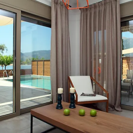 ヴィラ Acqua Di Mare Front Villas *